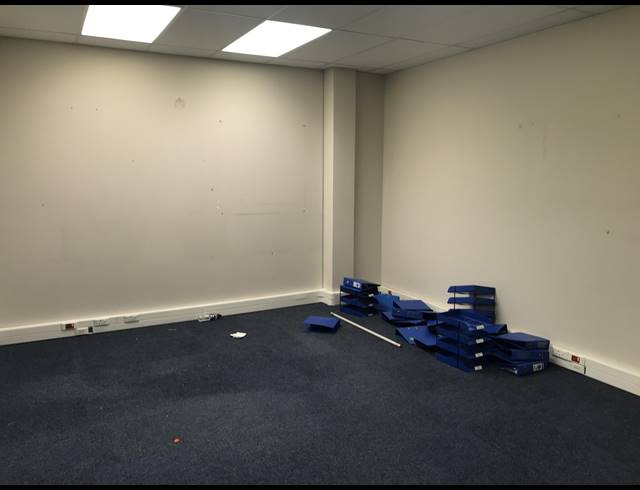 907M² OFFICE TO LET IN TYGER VALLEY